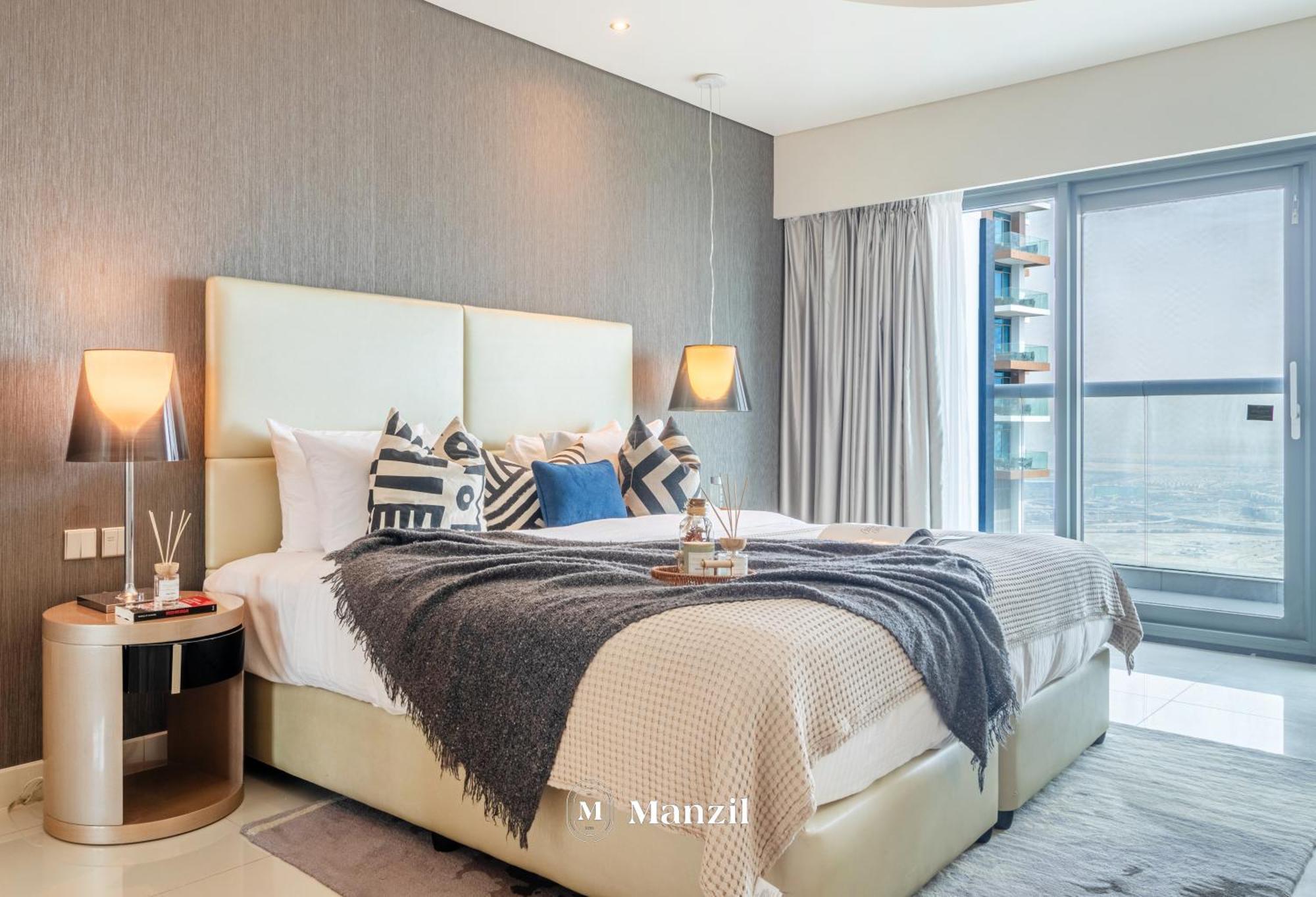 Manzil - 1br In Paramount With Top-floor Luxury Living Apartment Dubai