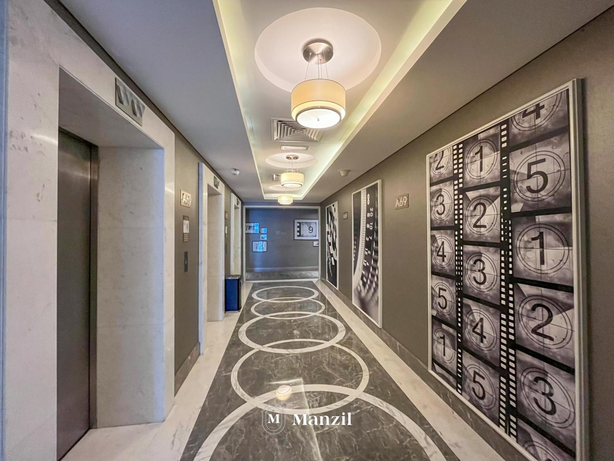 Manzil - 1br In Paramount With Top-floor Luxury Living *